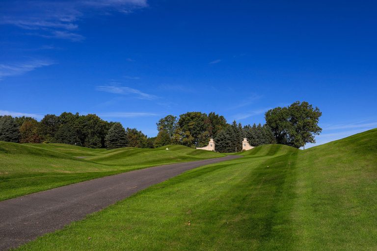 A photo of the Hideaway Hills golf course entrance