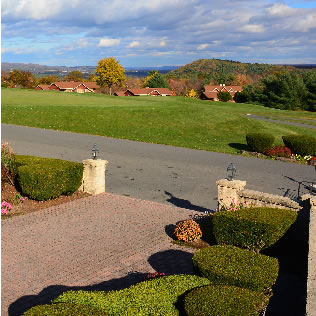 a photo of hideaway hills golf club entrance